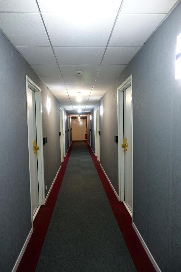 Fasthotel Bordeaux Eysines Bagian luar foto